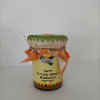 Patè olive verdi e mandorle